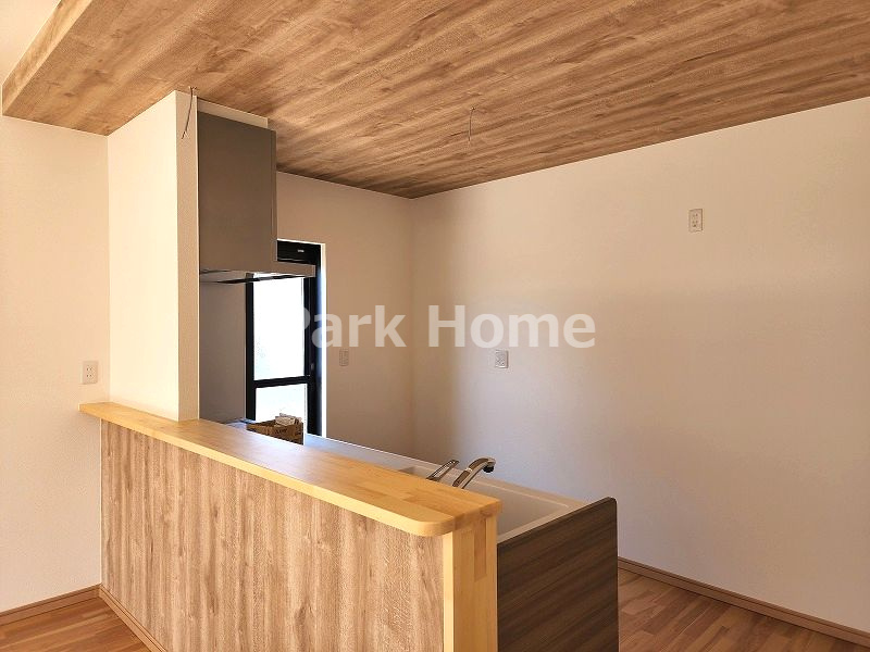 高知市鴨部3丁目 B号地 新築戸建てのキッチン