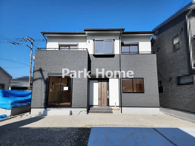 高知市鴨部3丁目 B号地 新築戸建ての外観|2023.10月：建物完成しました。