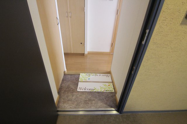 ヴィルヌーブの玄関