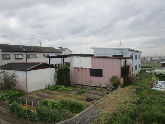 八尾市水越６丁目の工場の外観