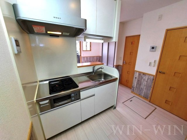 ソレイユ北島 Bのキッチン