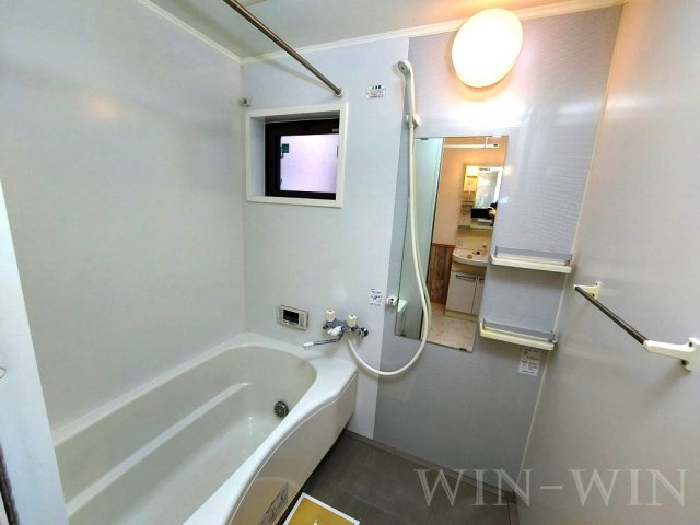 ソレイユ北島 Bの浴室