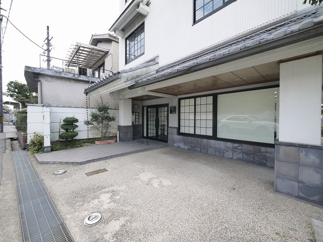 城家ビル