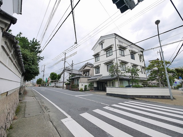 城家ビルの周辺