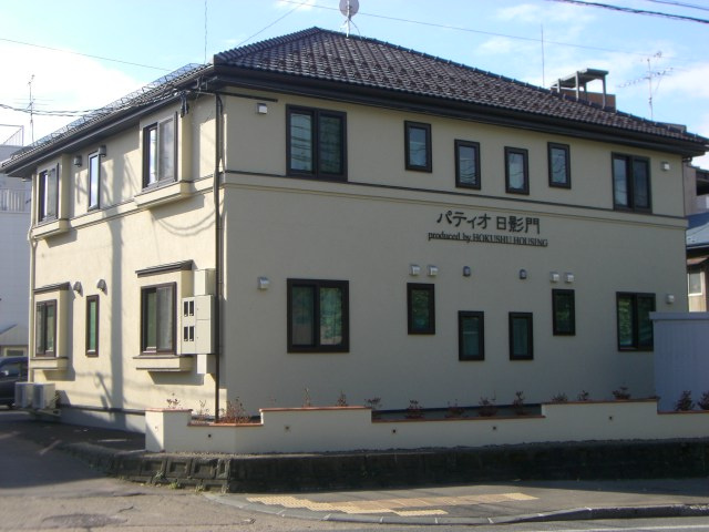 パティオ日影門