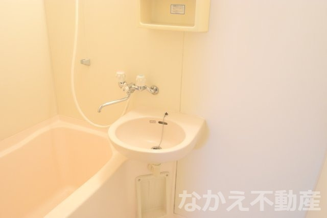 【洗面所】 | コンパクトで使いやすい洗面所