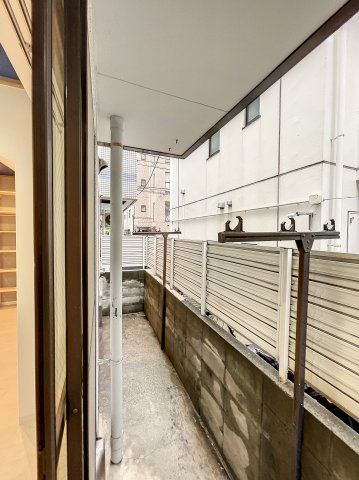 フローリエ細山Ⅱのバルコニー