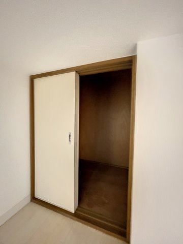 フローリエ細山Ⅱの収納