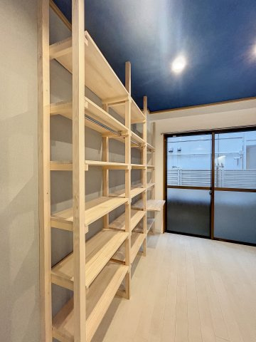 フローリエ細山Ⅱの収納