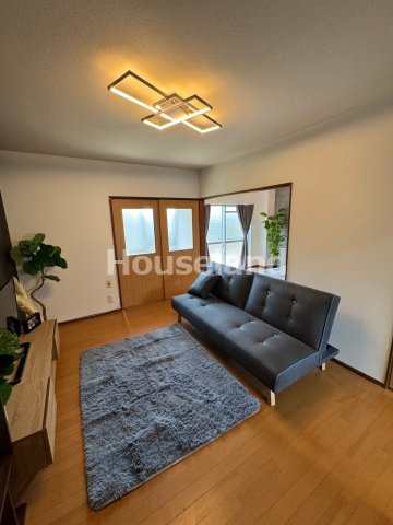 リベルテAWAのロビー