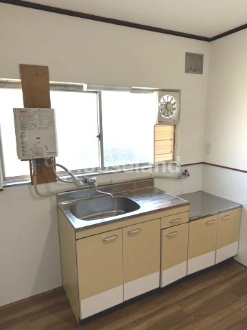 リベルテAWAのキッチン