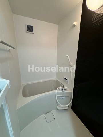 リベルテAWAの浴室