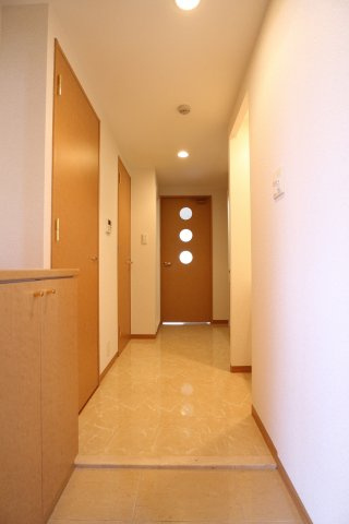 STATION COURT NORTHの玄関