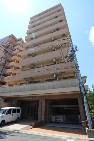 STATION COURT NORTH