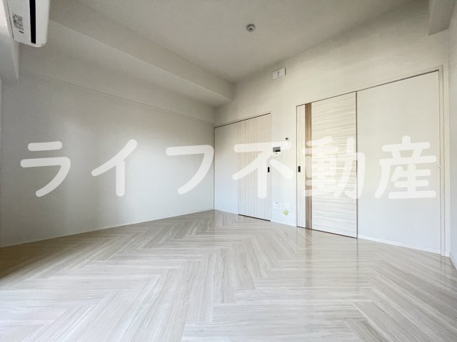 PHOENIX CLOVE TOMOIの居間・リビング