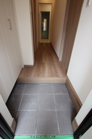 田端3丁目戸建貸家の玄関