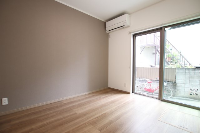 田端3丁目戸建貸家の洋室