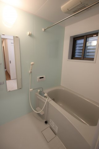 田端3丁目戸建貸家の浴室