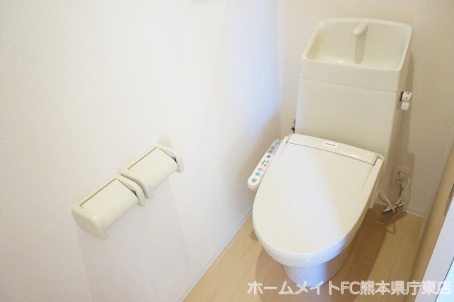 熊本市南区田井島３丁目のアパートのトイレ