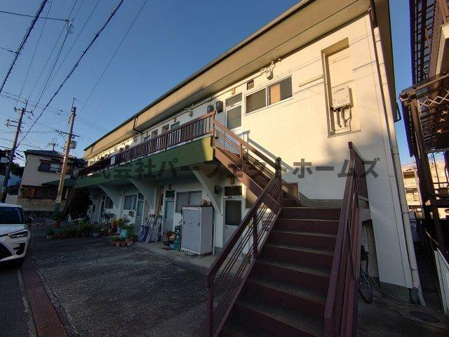 仲マンション　東香里新町