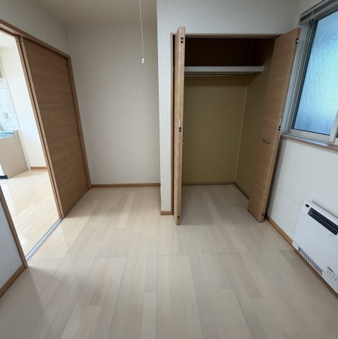 グリーンスタジオの洋室|洋室です