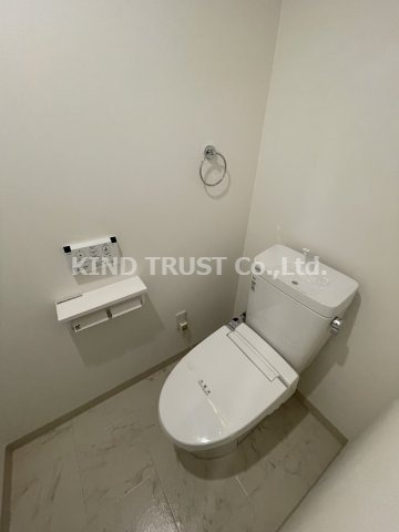 ハイマート南森町のトイレ|シンプルで使いやすいトイレです
