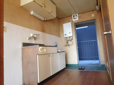 【キッチン】 | ハイコーポエヒメ | 使いやすいキッチンです