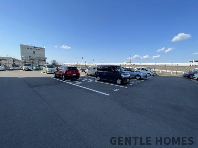 シティライフ空港南2の駐車場