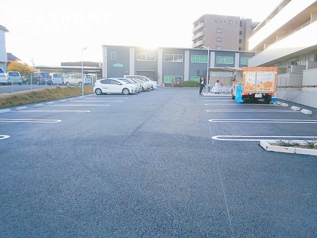 スクエア新富　　刈谷市の賃貸ならクラスホーム刈谷店の駐車場