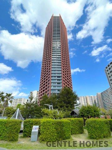 アイタワーの外観