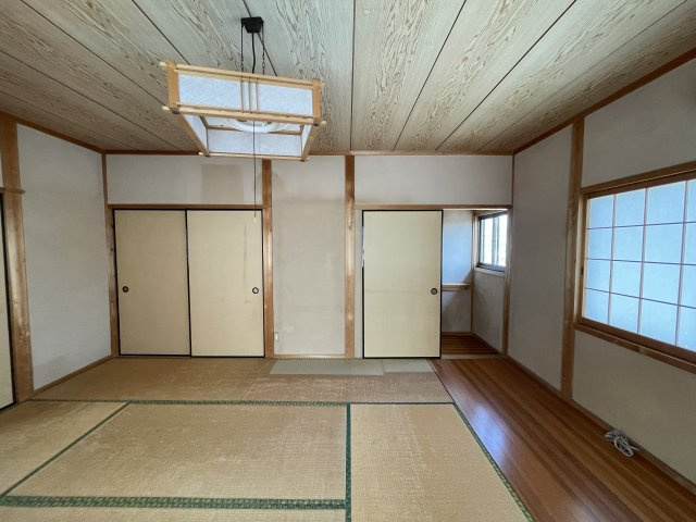 津山市山北　中古住宅　７LDK＋納戸の和室|２F　便利な板間付和室