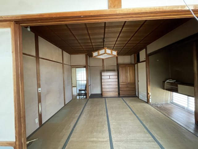 津山市山北　中古住宅　７LDK＋納戸のその他|１F　８畳