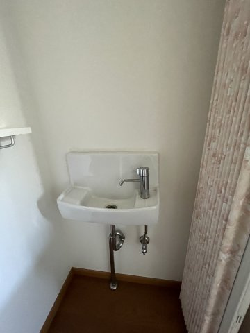 津山市山北　中古住宅　７LDK＋納戸の洗面所