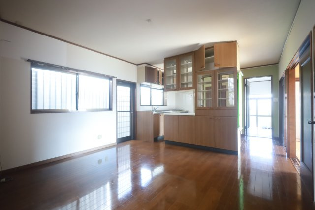 【居間・リビング】