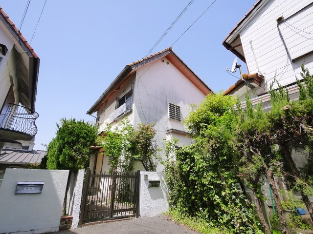 神殿町戸建ての外観