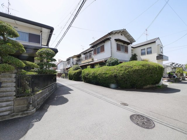 神殿町戸建ての周辺