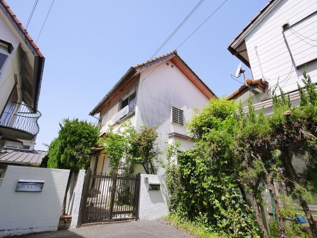 神殿町戸建ての外観