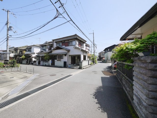 神殿町戸建ての周辺