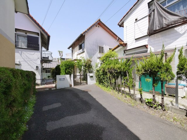 神殿町戸建ての周辺