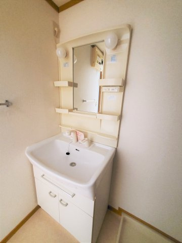 villa原松の独立洗面台