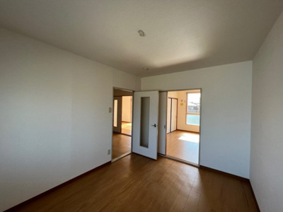 【洋室】 | ユトリロ北山2 | 玄関側洋室6帖（※写真はイメージです、現況優先となります）