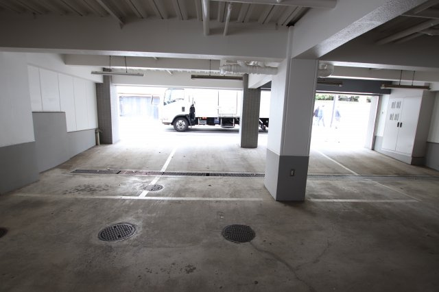 ヴェールシャトウ駐車場の駐車場