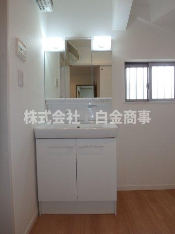 川越市笠幡中古戸建の独立洗面台