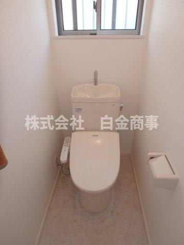 川越市笠幡中古戸建のトイレ