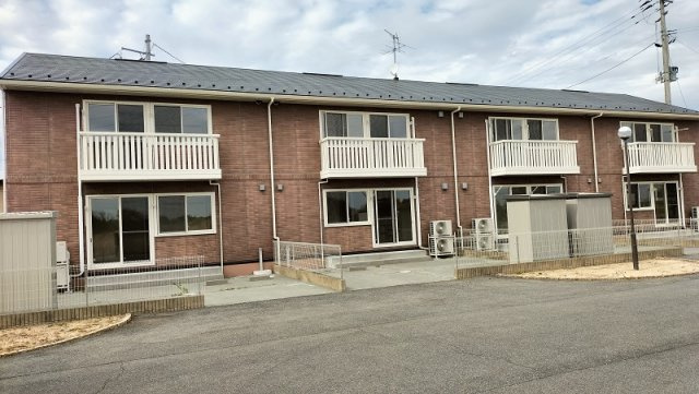 アーバンキャンドルB（家賃半額補助対象）の外観