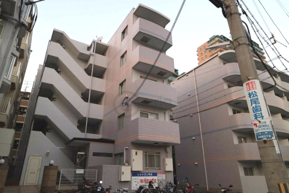 シャトラン弓木二番館