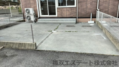 【庭】 | アーバンキャンドルB（家賃半額補助対象） | 1階は専用庭付き