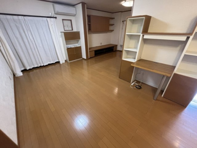 【居間・リビング】 | 香芝市西真美3丁目