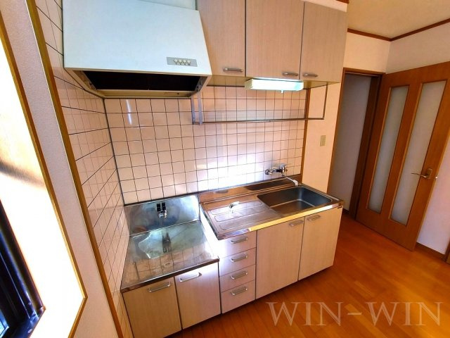 フローレス Cのキッチン