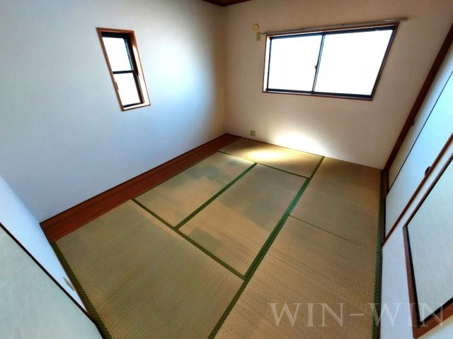 フローレス Cの和室